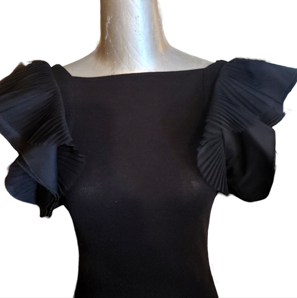 Black dress with puffy sleeves, size 2, designer Black|White